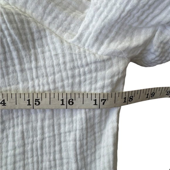 CeCe Women’s White Ruffled Blouse Size XS - Picture 6 of 8